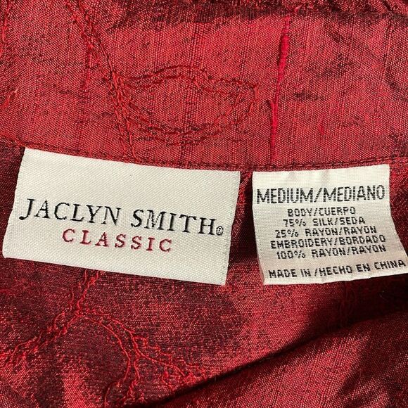 Jaclyn Smith Classic Button Up Long Sleeve Blouse, Ladies Medium, Burgundy Red - Picture 5 of 7